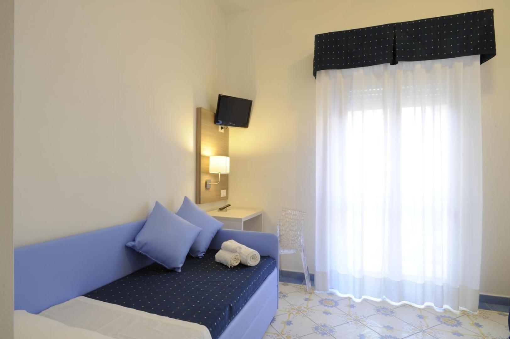 Hotel Delfino Лайджелия Екстериор снимка