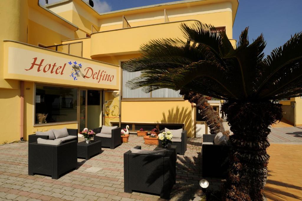 Hotel Delfino Лайджелия Екстериор снимка