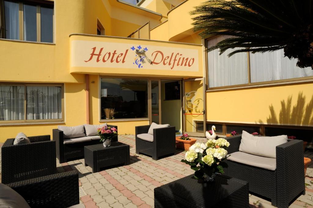 Hotel Delfino Лайджелия Екстериор снимка